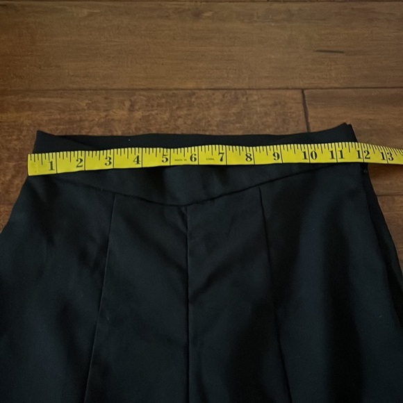 NWT H&M Black Split Hem Size 2 - Picture 8 of 12